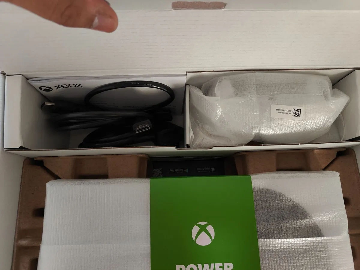 Xbox Series S New - Image 3