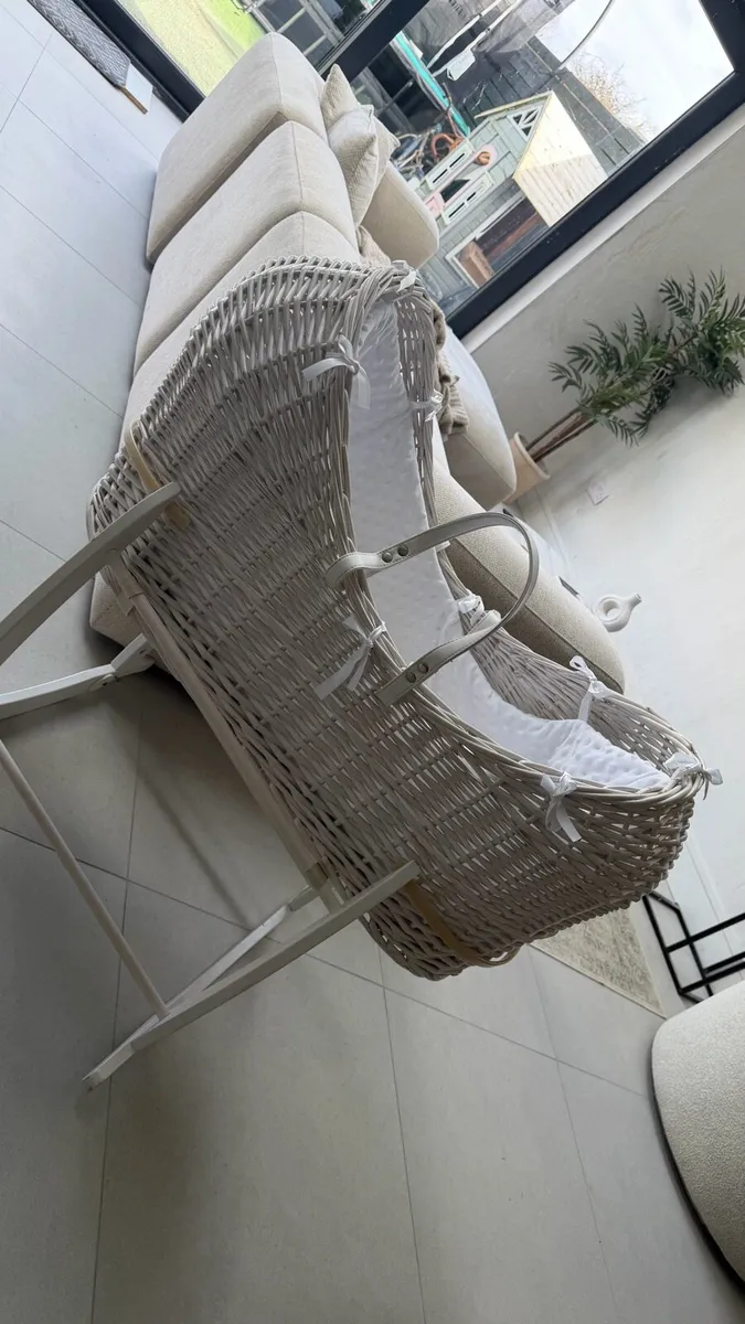 Sleepyhead Grand and rocking crib bundle - Image 3