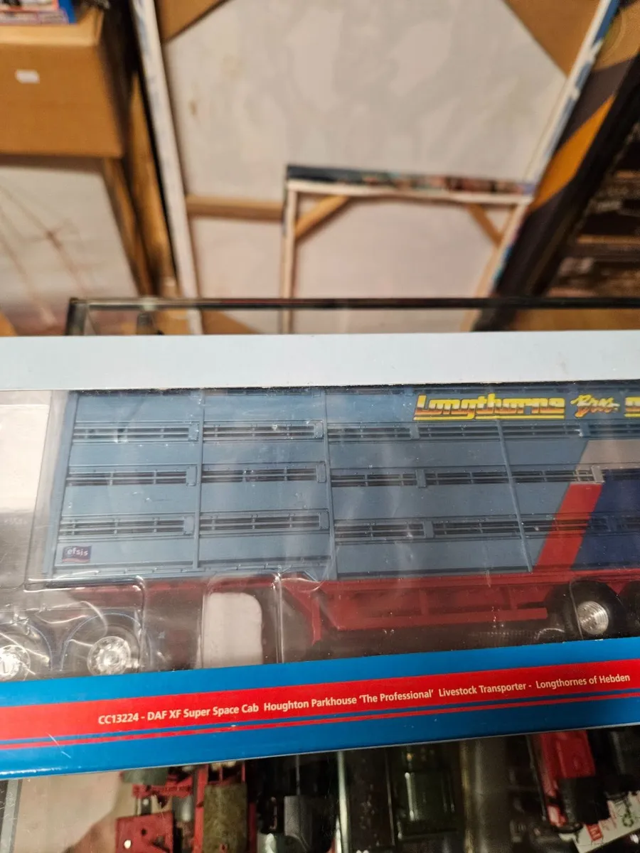 Corgi DAF Tractor Unit and Livestock Trailer 1.50 - Image 4