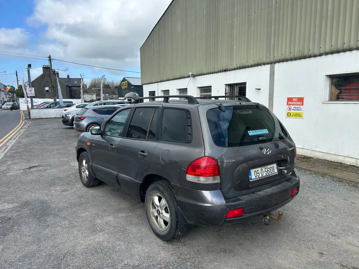 2005 Hyundai Santa Fe - Image 3