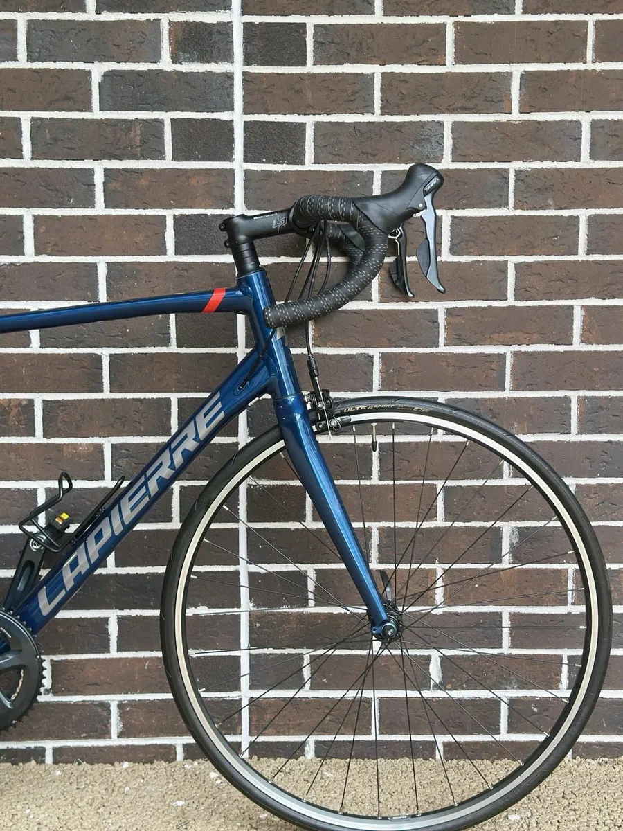 Lapierre Sensium 2.0 road bike - Image 1