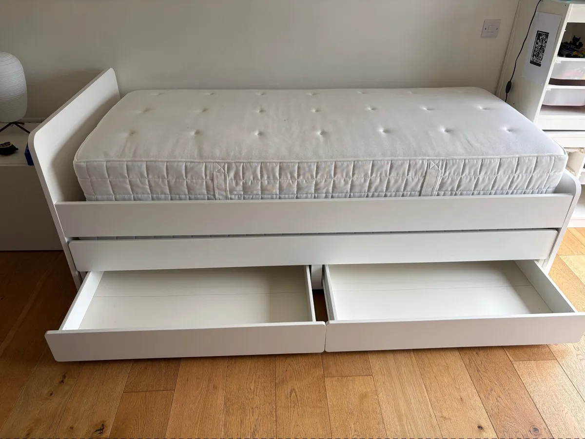 Single bed with trundle and storage - Image 2
