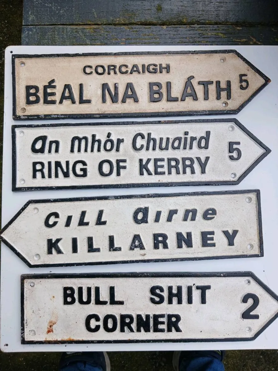 Cast iron signs - Image 2