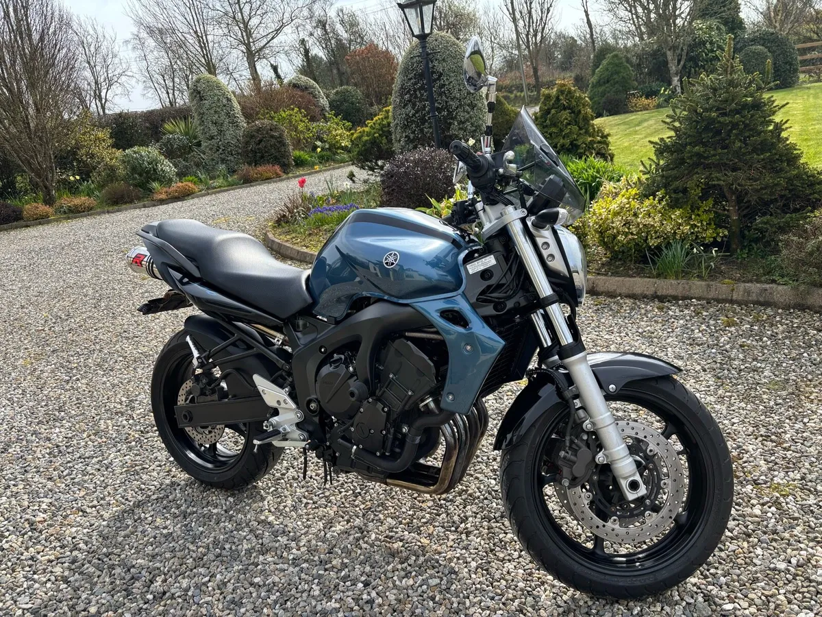 Yamaha FZ6 - Image 1