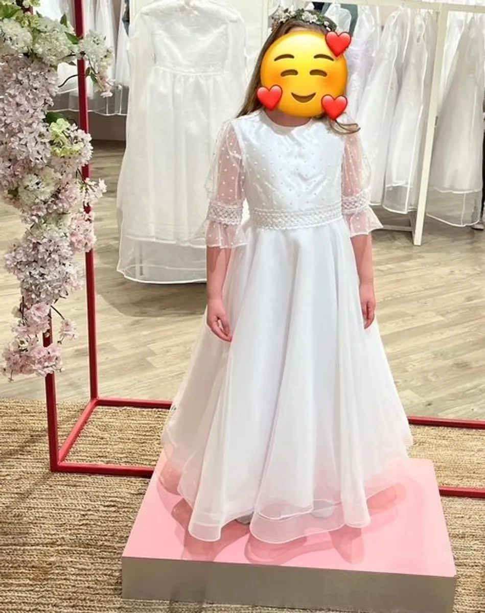 Isabella Holy Communion Dress Age 6-7 - Image 1