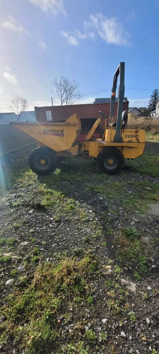 3 Tonne Benford dumper - Image 1