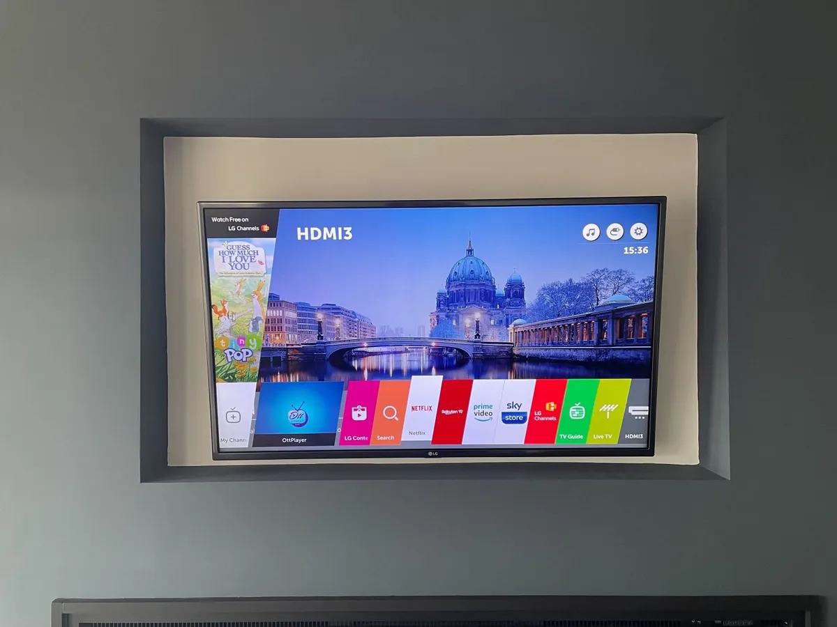 LG webOS TV UH661V , 4k  43 Inch - Image 1