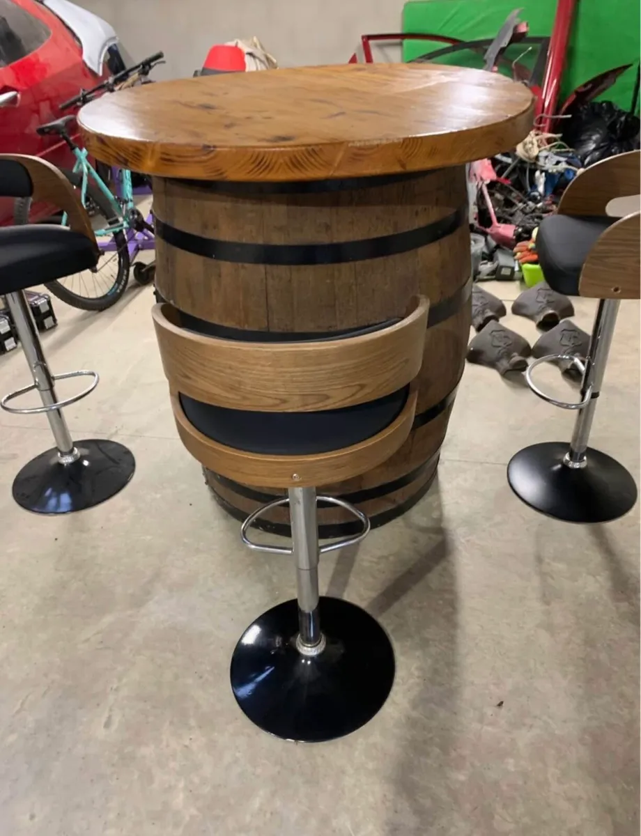 Whiskey barrel - Image 2