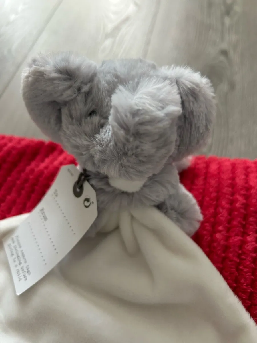 baby comforter - Image 1