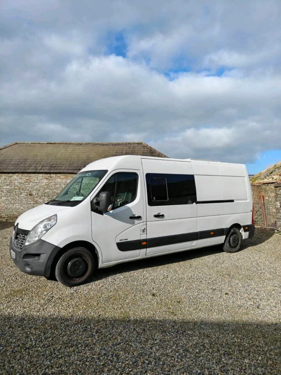 Renault Master Camper - Image 2