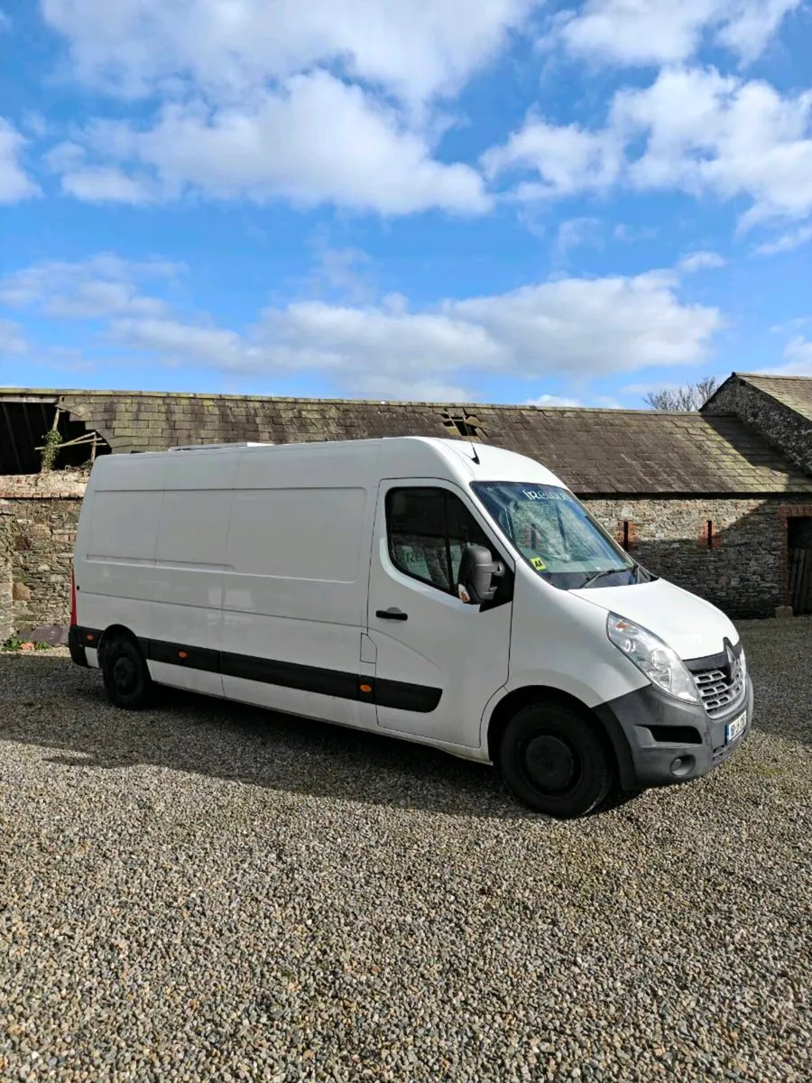 Renault Master Camper - Image 3