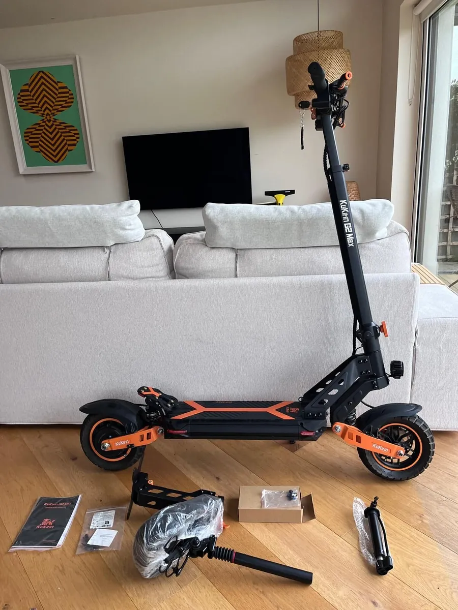 KuKirin G2 Max Electric Scooter - Image 1