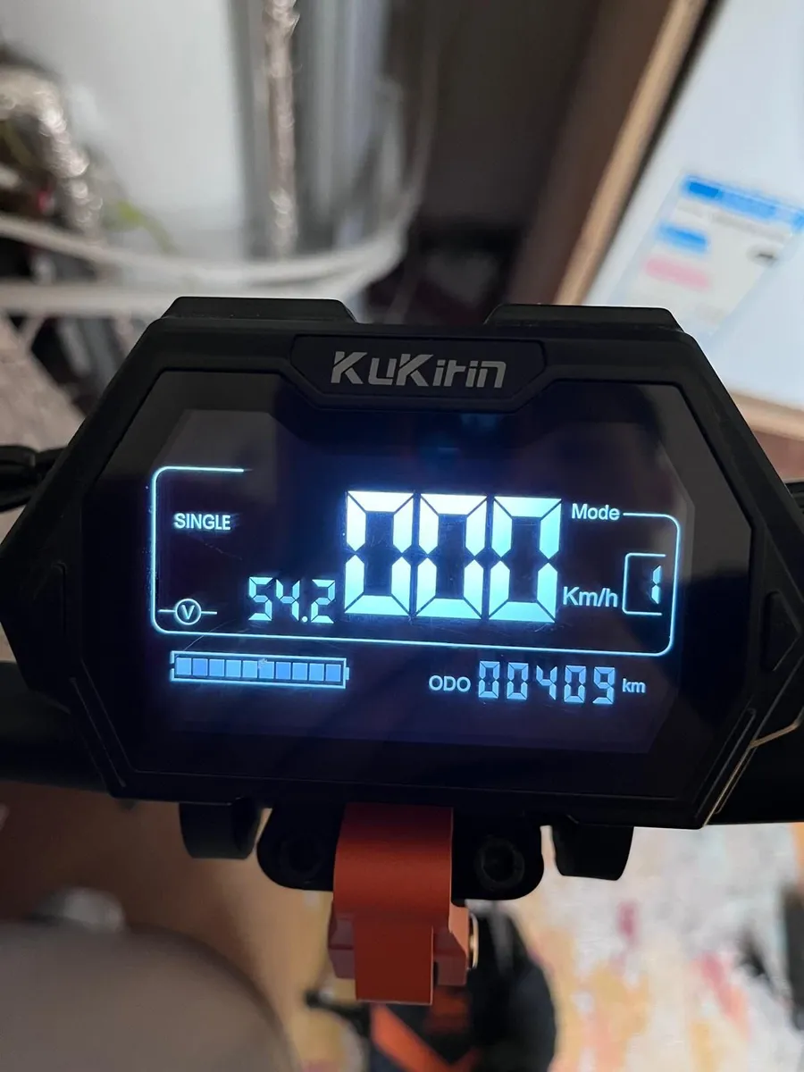 KuKirin G2 Max Electric Scooter - Image 2