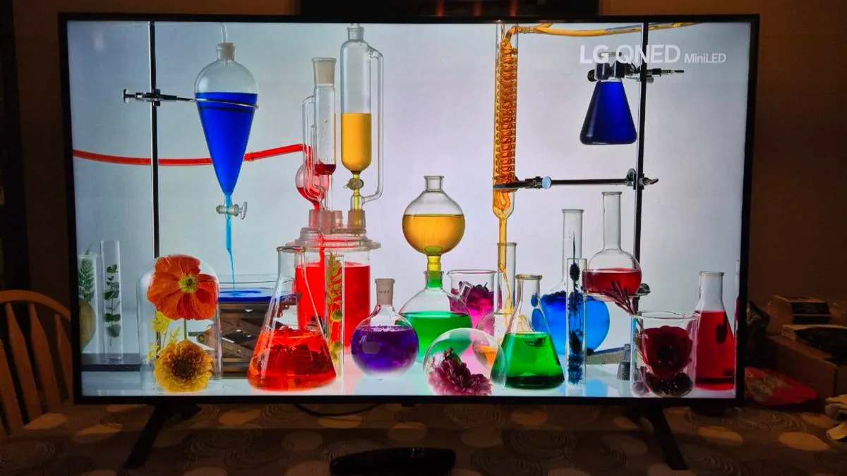 LG 50" NanoCell 4K Smart TV - Image 3