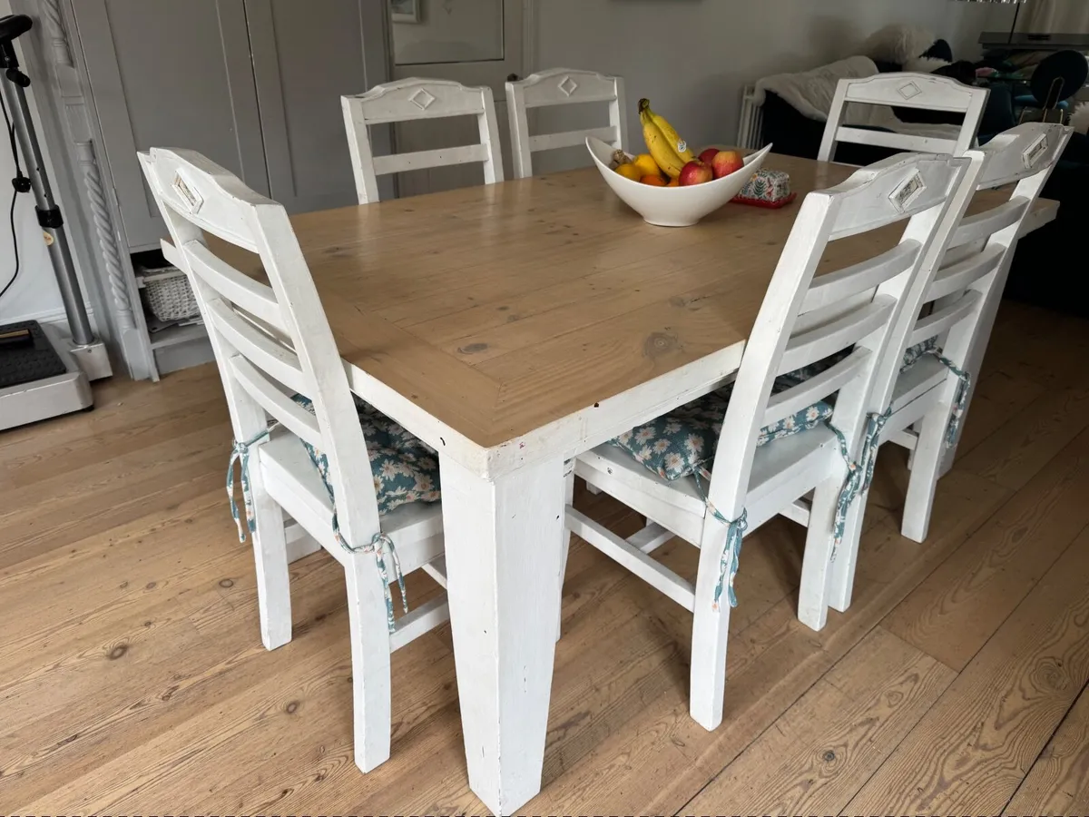 Dinning room table - Image 2