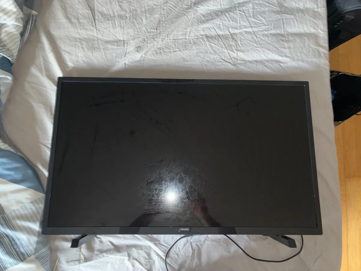 Philips 32PHT4203/12 Ultra Slim LED TV - Image 1