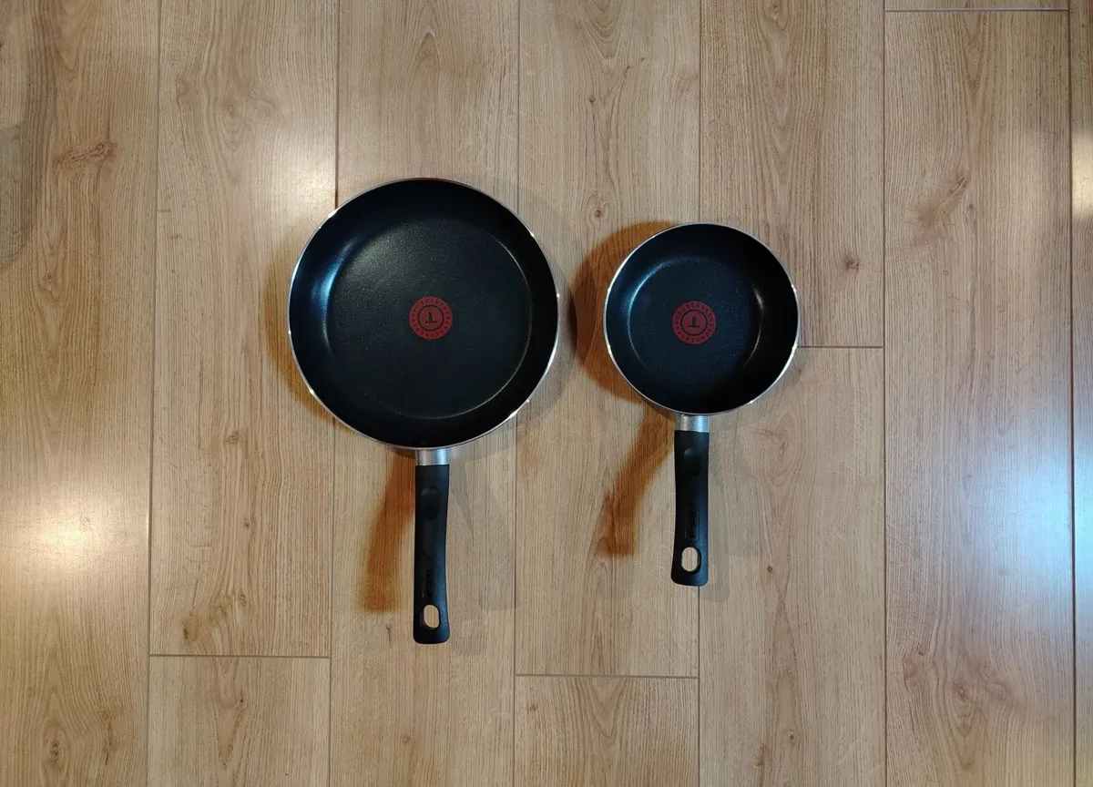 Tefal Taste Twin Frying Pan Set (20cm & 28cm) NEW - Image 3