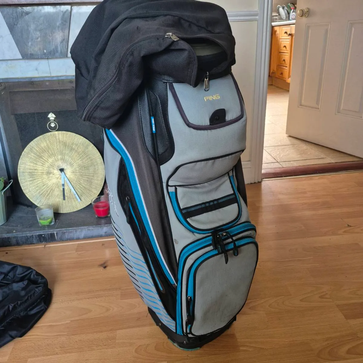 Ping pioneer golf bag - Image 1