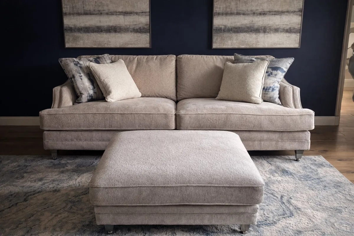 2 Week Old Belvedere 4 Seater Sofa + Matching Otto - Image 4