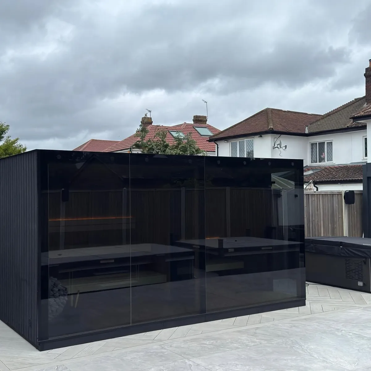 Luxury Saunas - Image 4