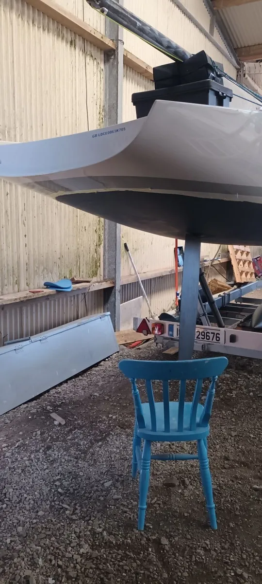 RSElite sailing boat - Image 3