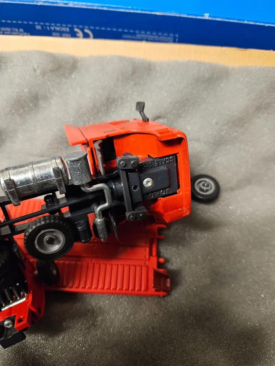 Corgi Joal Volvo Tractor Unit and Low Loader Trail - Image 1