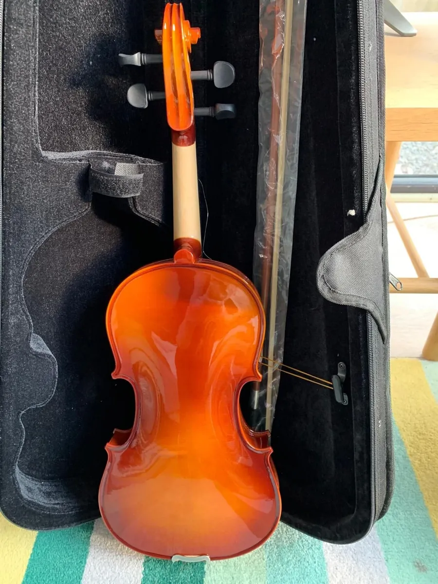 Violin - Image 3