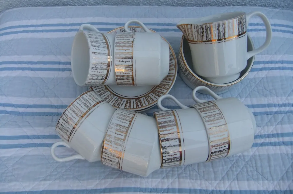 Arklow Pottery Gilded Set x 10 Pieces - Image 1