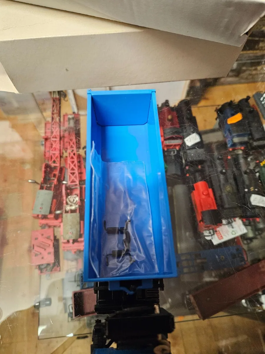 Corgi Conrad MAN Skip Truck 1.50 - Image 4