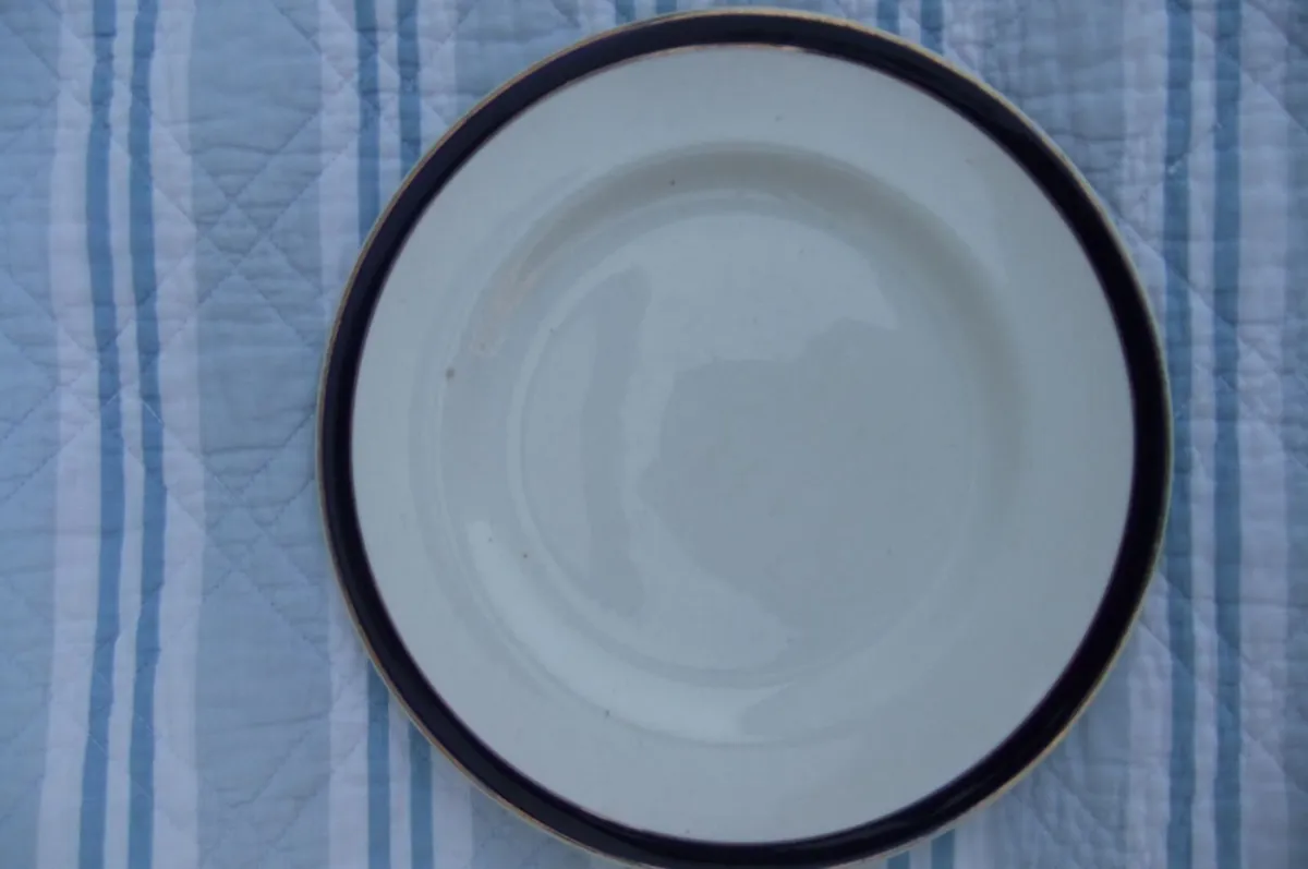 Arklow Pottery Blue Gilded Bowls & Plate - Image 2