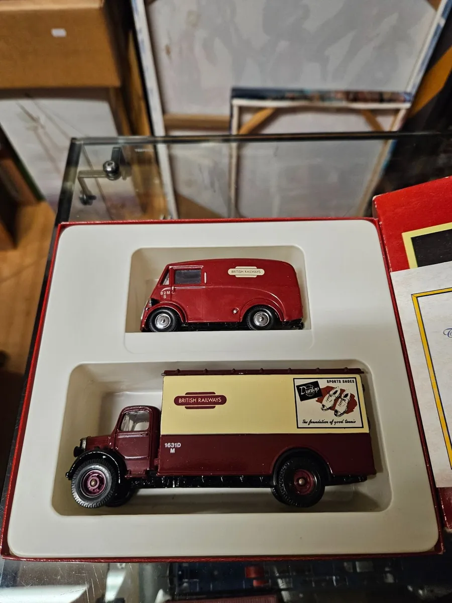 Corgi British Rail Truck Set - Image 2