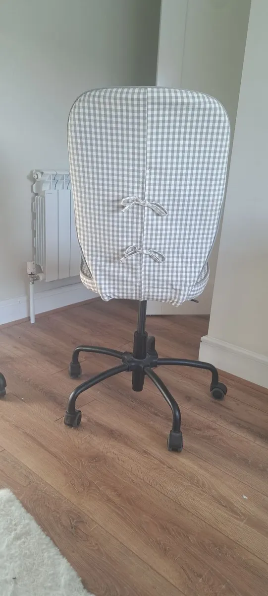 Office chair - Image 3