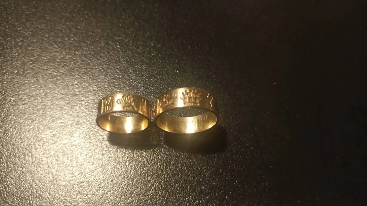 History of Ireland 14ct gold rings - Image 1