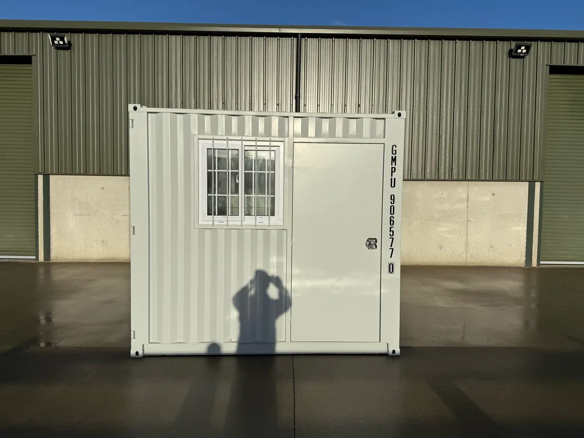 New unused 12ft storage container - Image 3