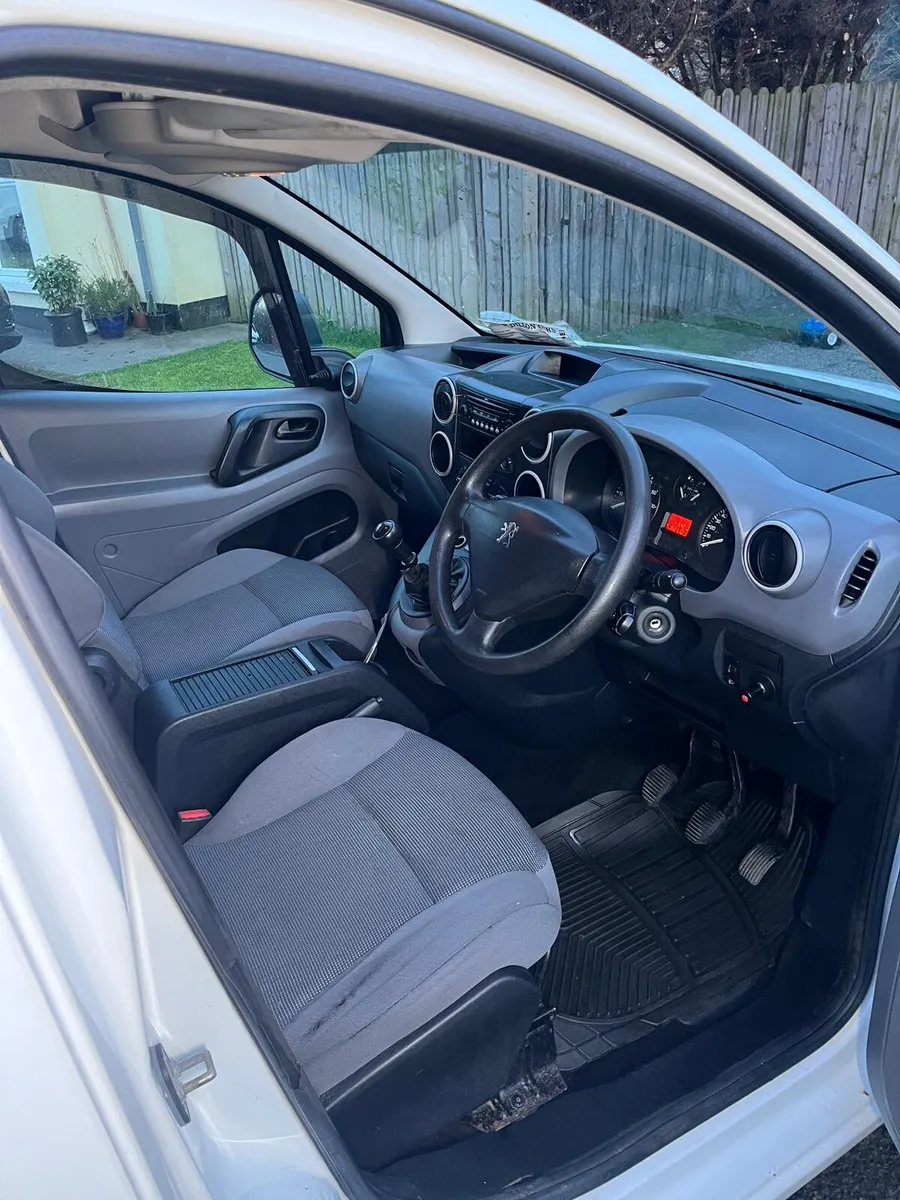 Peugeot partner - Image 3