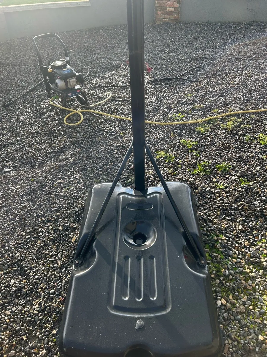 Basketball hoop - Image 3