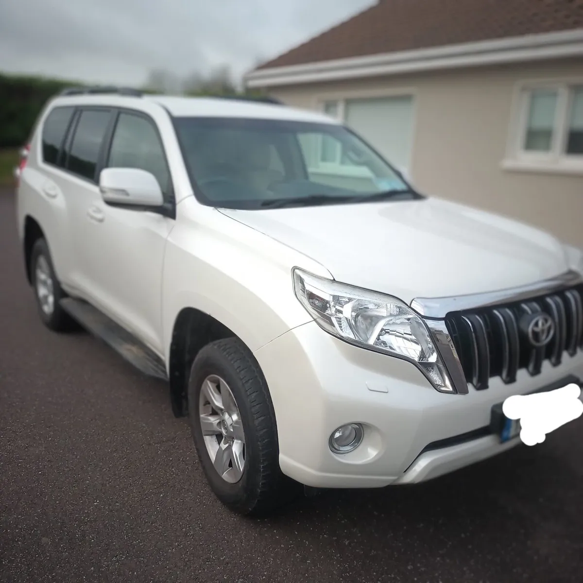 2015 Toyota Landcruiser - Image 1