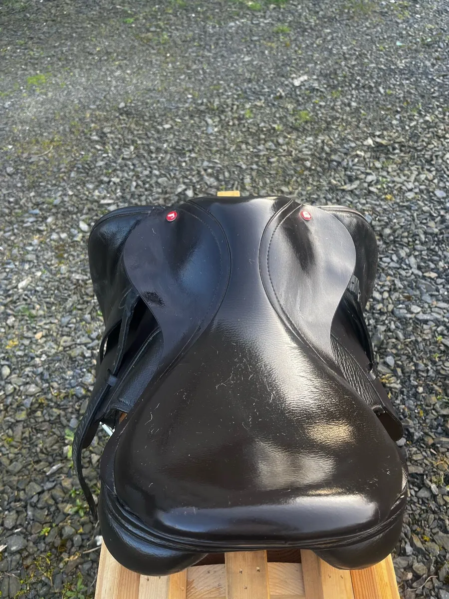 Good Quality HorseRiding Saddle - Image 2