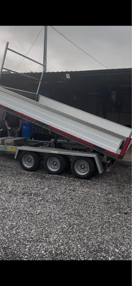 Tipping Trailer - Image 3