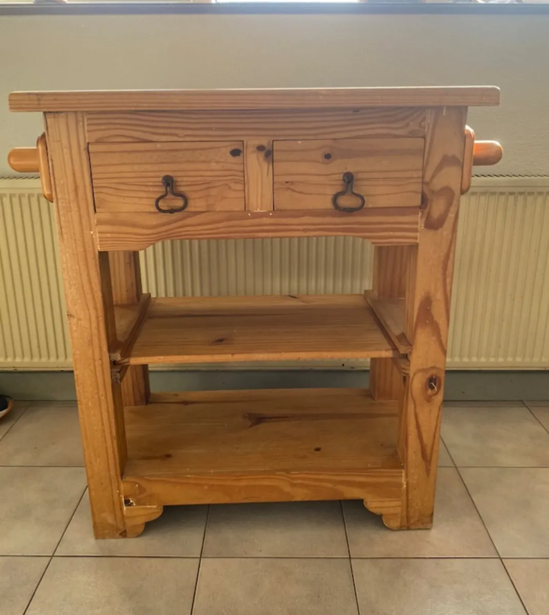 Display/Dresser unit - Image 1