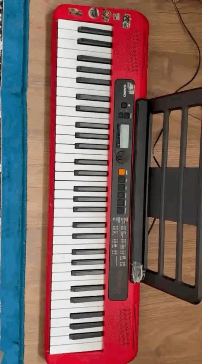 Casio CT-S200 61-Key Keyboard | Mint Condition | - Image 1