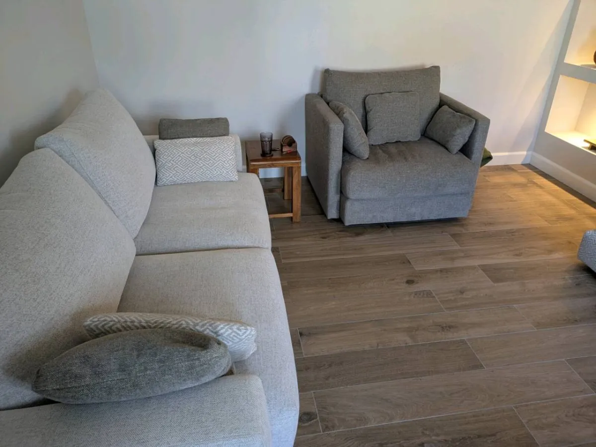 FAMA 3 Seater sofa and Chair - Image 1