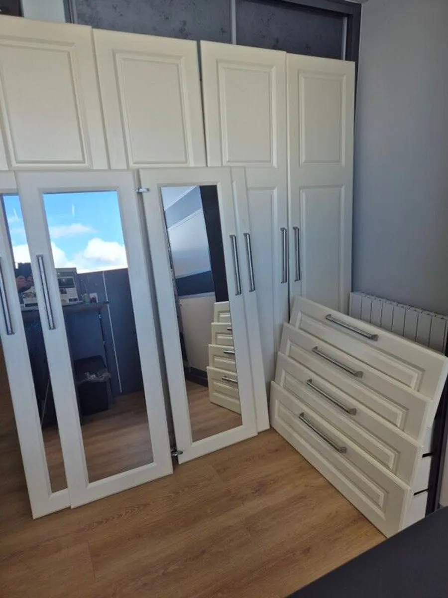wardrobe doors fronts - Image 1