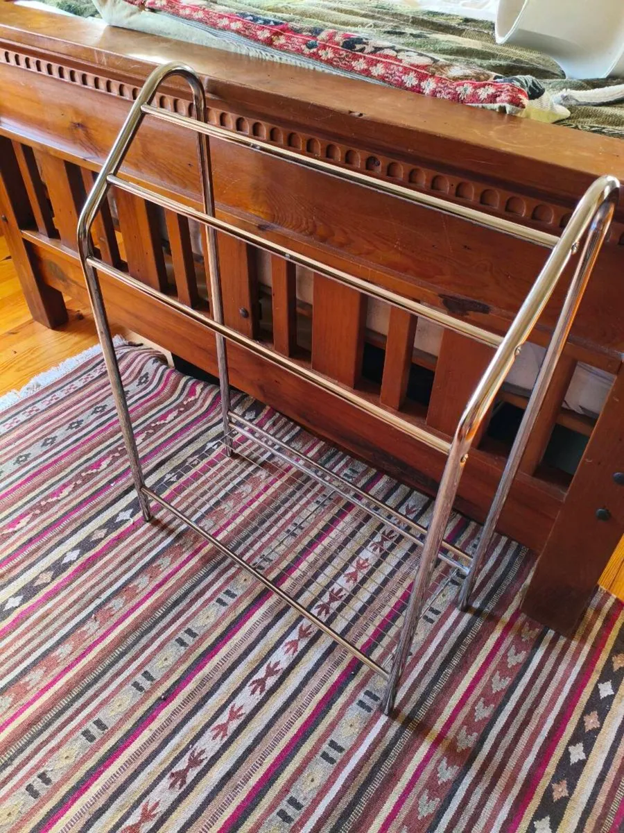 New bathroom towel holder 15 Euro - Image 2