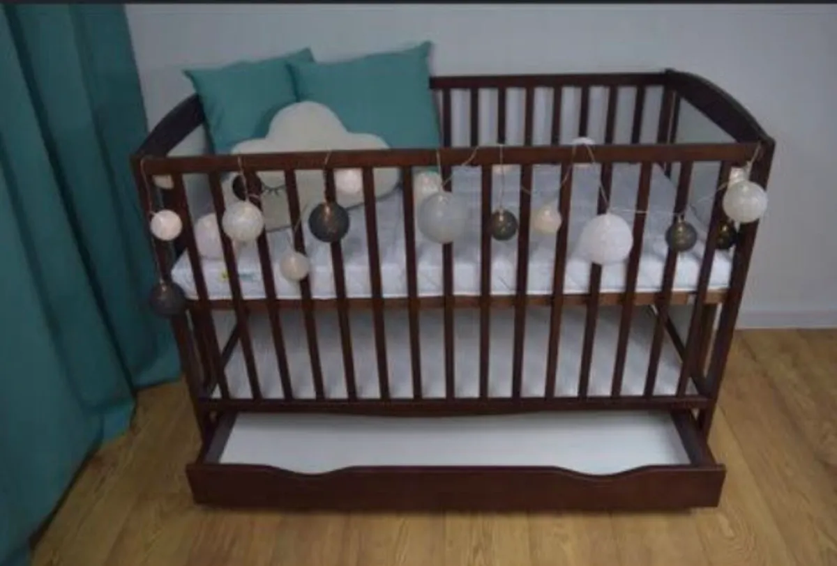 Baby Cot with drawer + Buckwheat/Coconut Mattress - Image 2