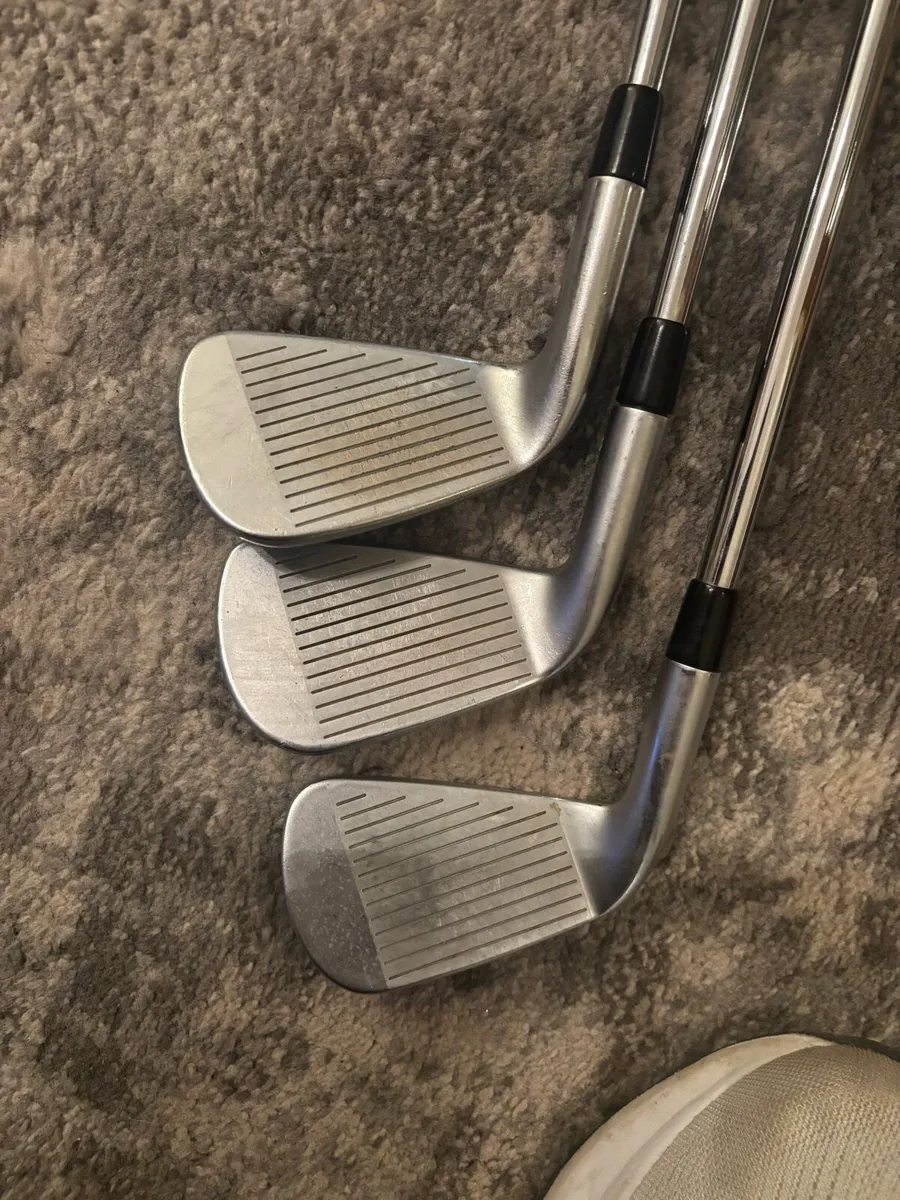 Callaway Apex Pro Irons stiff shaft - Image 4