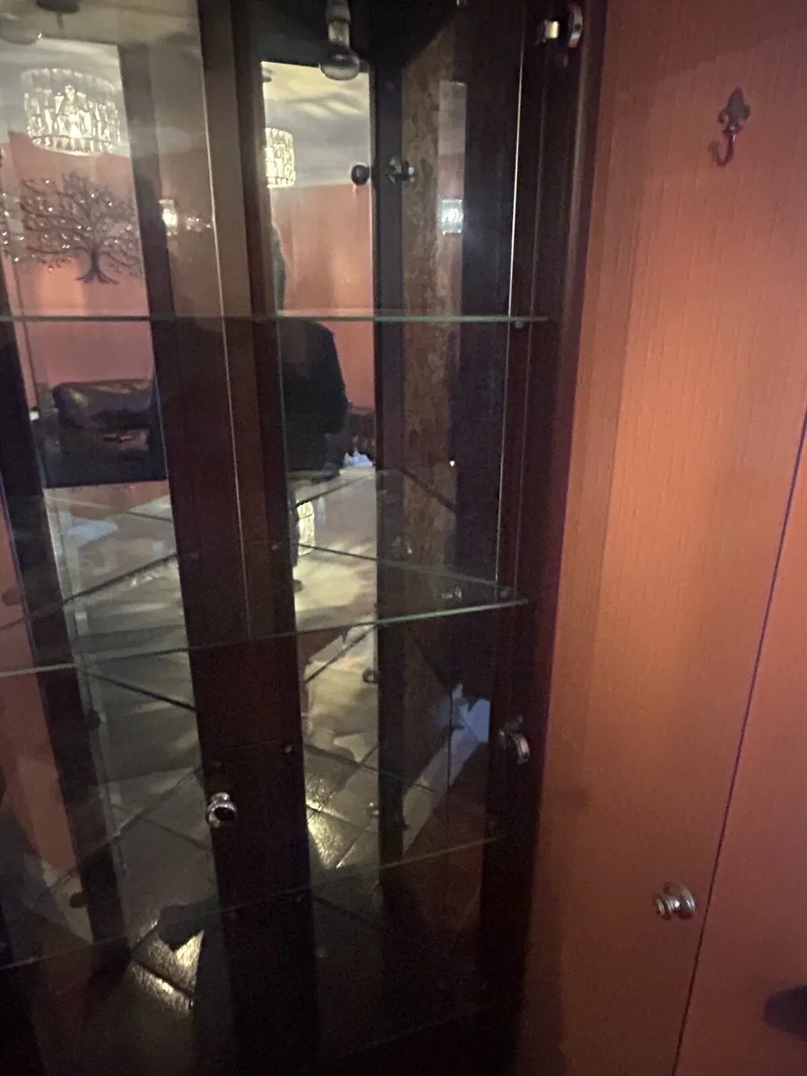 Mahogany Glass cabinet - Image 3
