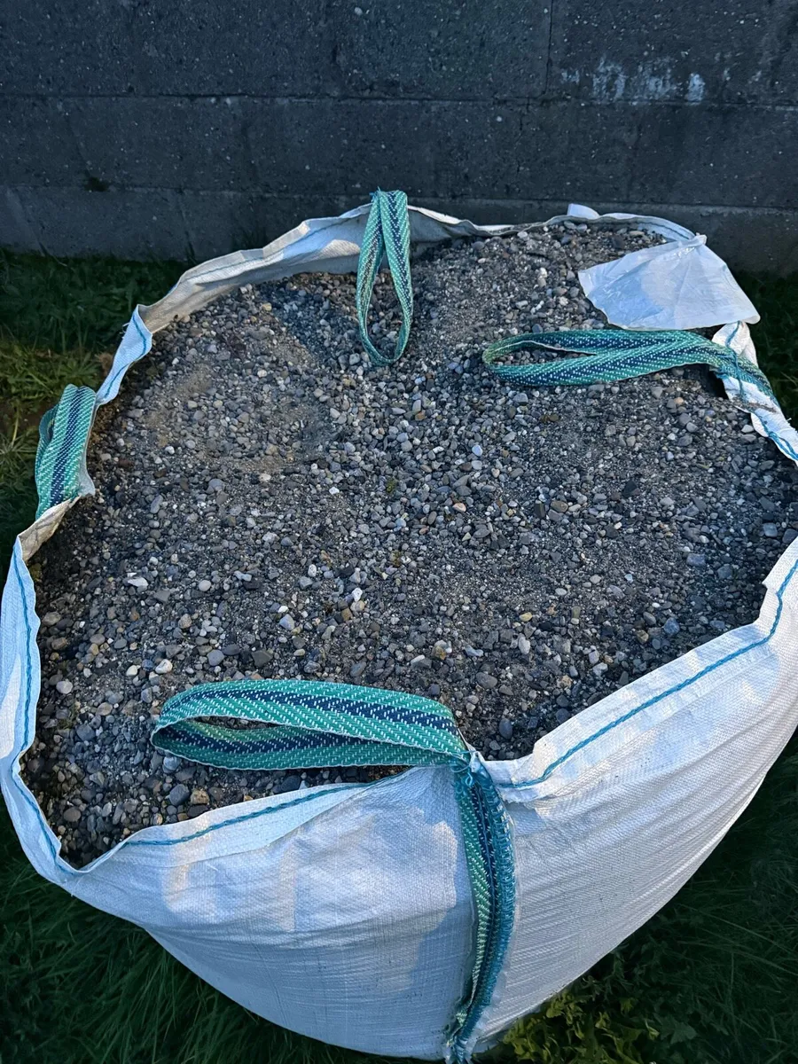 1 tonne bags       1 sand  3 stone gravel - Image 2