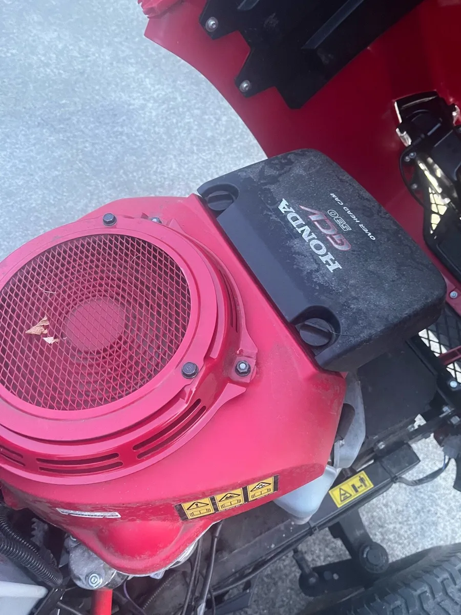 Honda 2417 100 hrs - Image 3