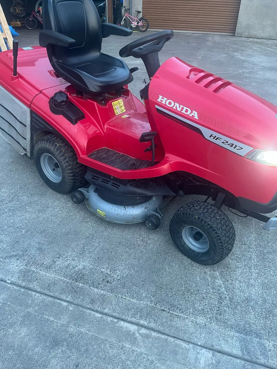 Honda 2417 100 hrs - Image 2